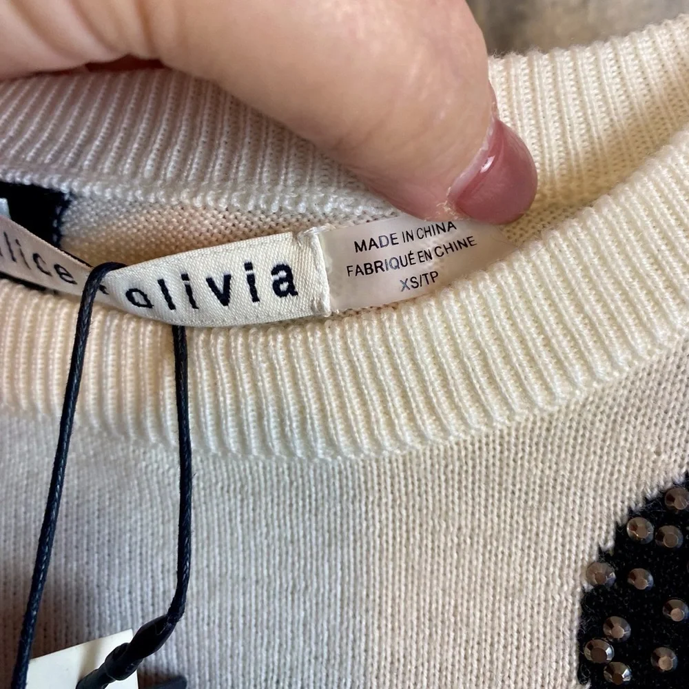 NWT Alice + Olivia Reinstone Hearts Wool Crewneck Sweater in Cream Black Size XS